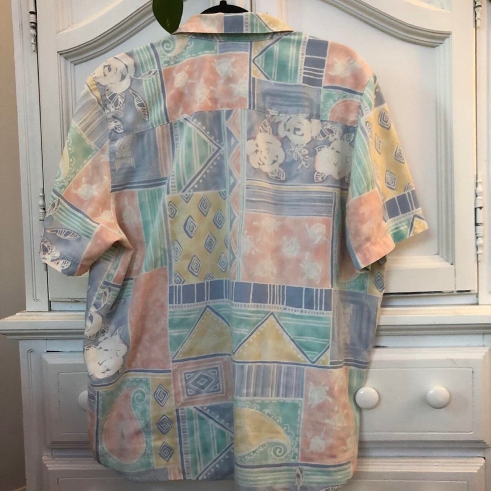 90s button down - Picture 2 of 3